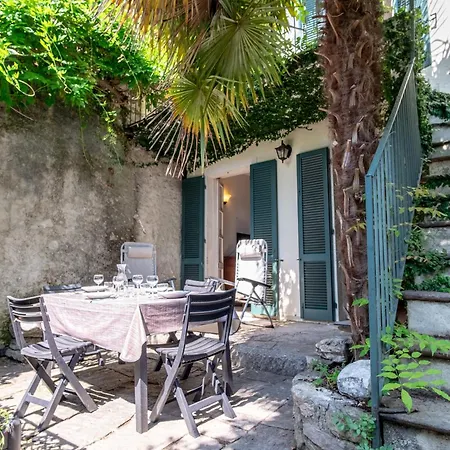 Sula' - In The Village With Lake View And Patio
