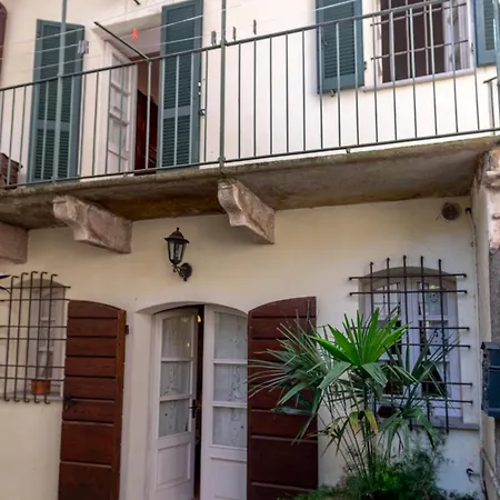 Sula' - In The Village With Lake View And Patio *